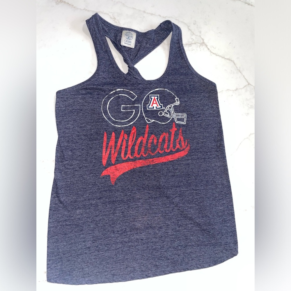 Women’s Rivalry Threads tank top UofA- size M